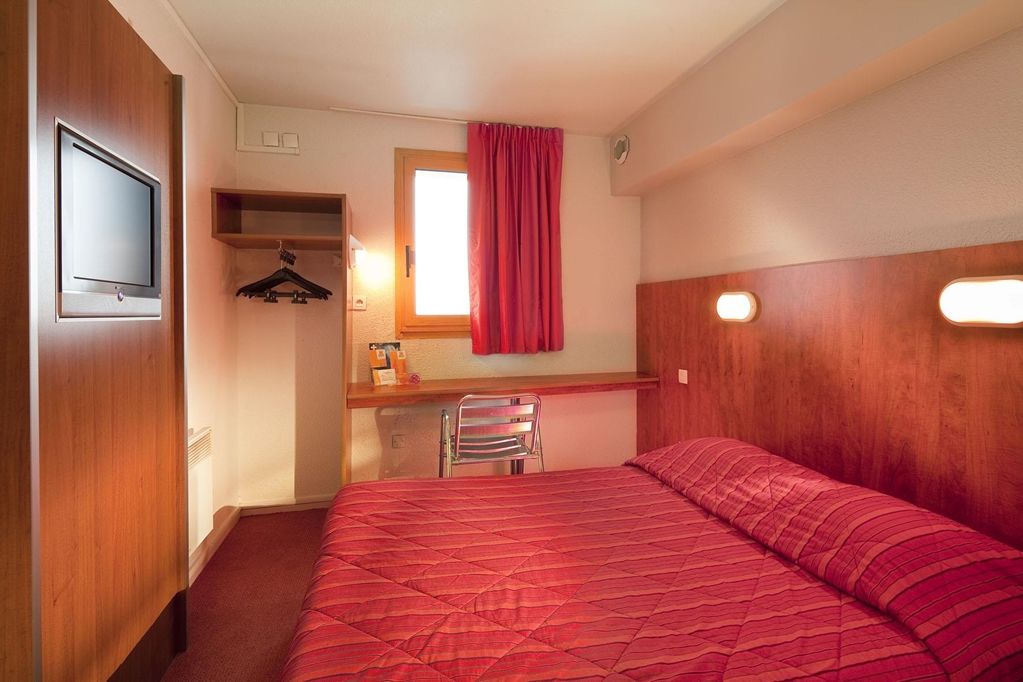 Ibis Budget Chilly-Mazarin Les Champarts Quarto foto