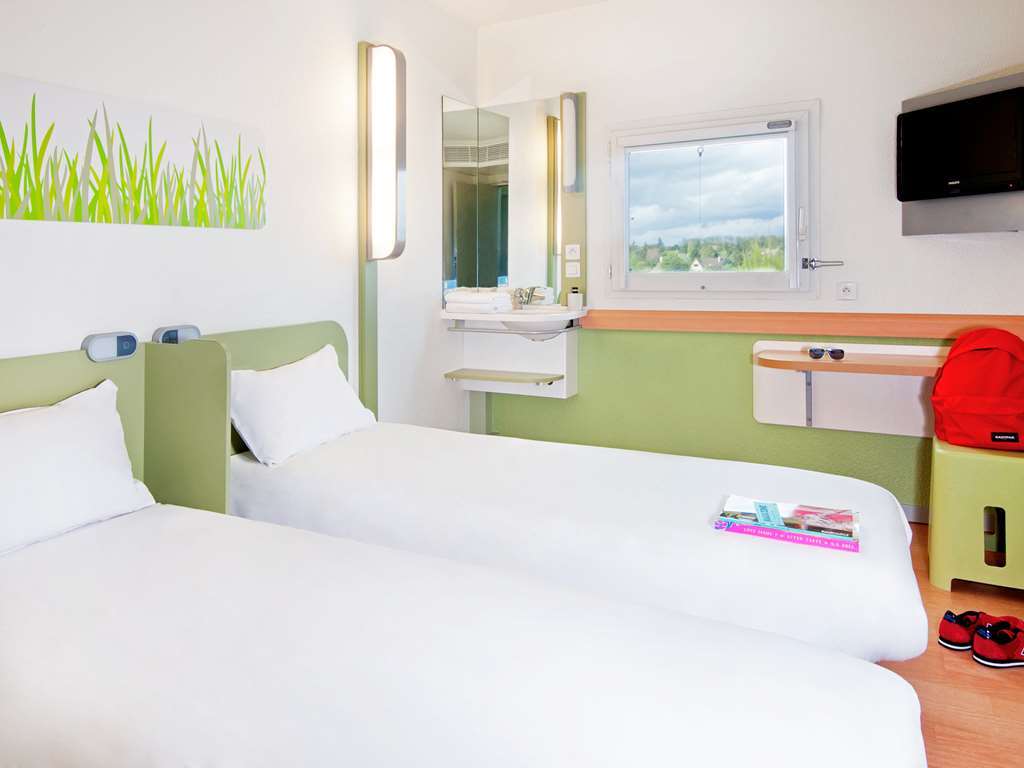 Ibis Budget Chilly-Mazarin Les Champarts Quarto foto